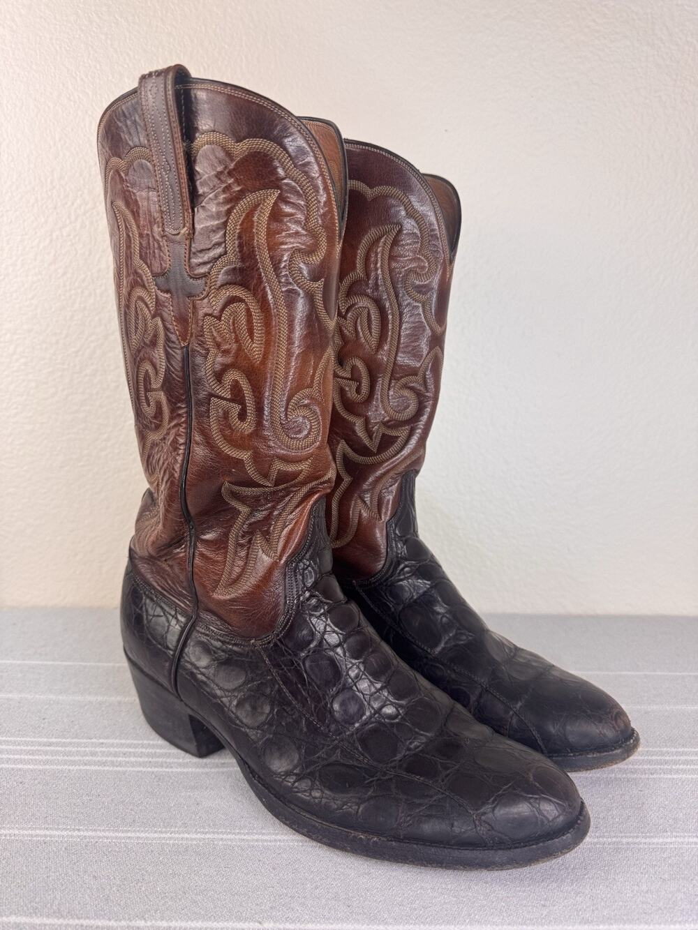 Vintage Lucchese San Antonio Alligator Leather Exotic Western Cowboy Boots 9 D